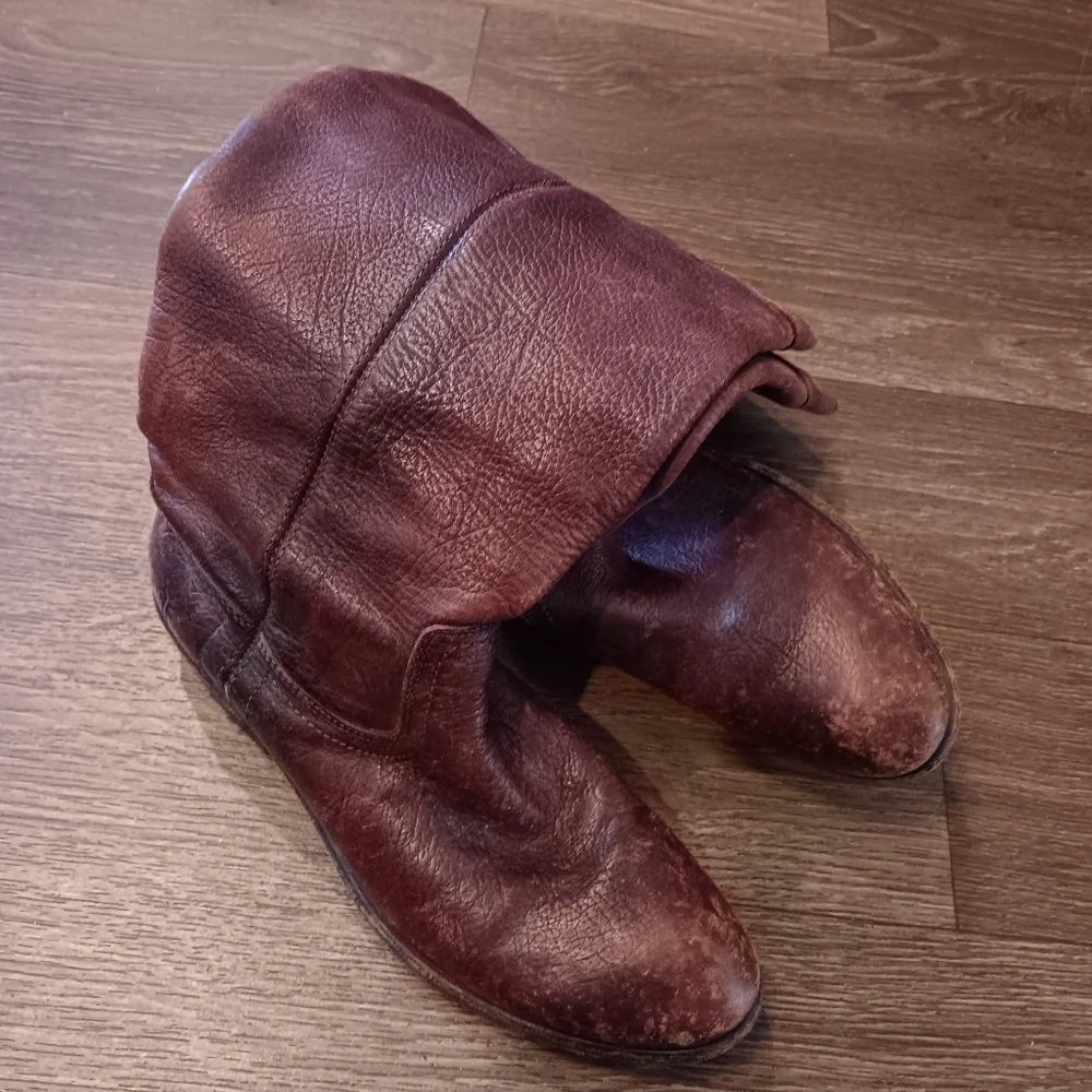 Frye Lug Riding Boots - Leather Sz 6B Excellet Condition
